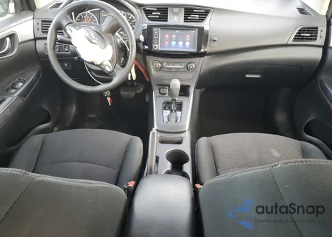 2017 Nissan Sentra S z USA, uszkodzony, nr VIN 3N1AB7AP3KY324235